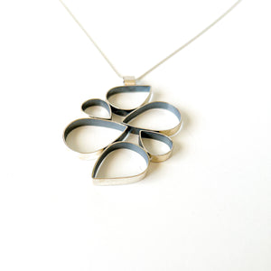 Minima - Petals Big- necklace